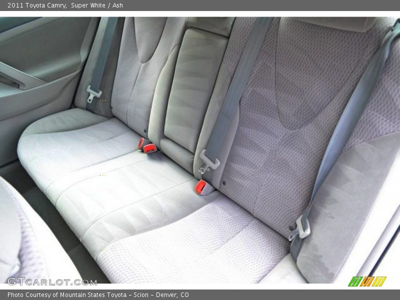Super White / Ash 2011 Toyota Camry