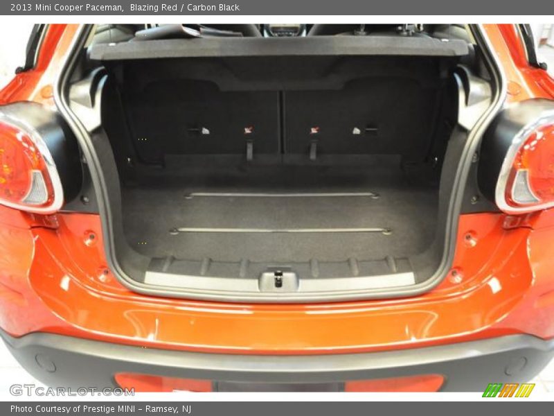 Blazing Red / Carbon Black 2013 Mini Cooper Paceman