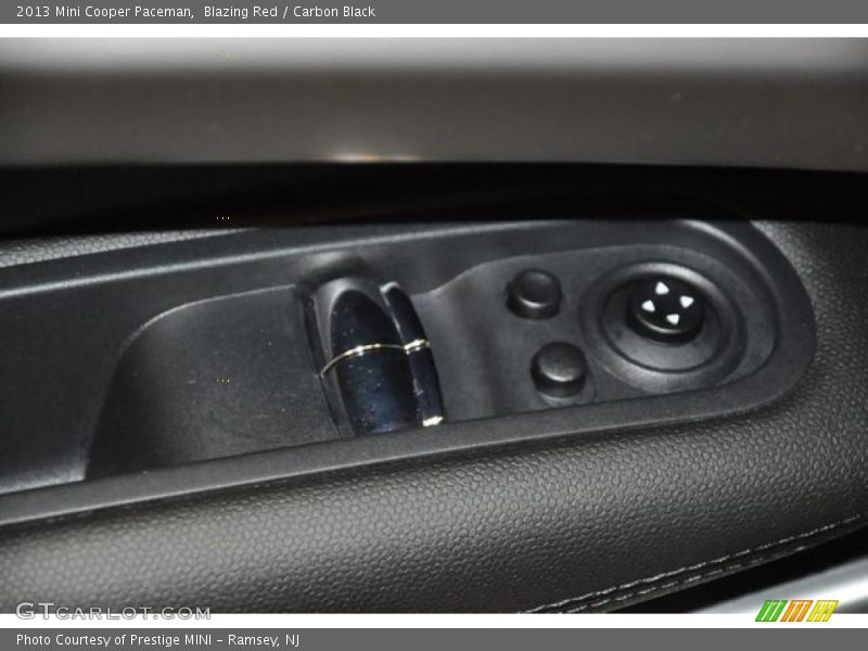 Blazing Red / Carbon Black 2013 Mini Cooper Paceman