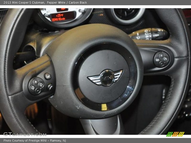 Pepper White / Carbon Black 2013 Mini Cooper S Clubman