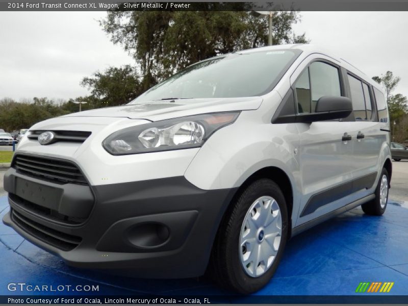 Front 3/4 View of 2014 Transit Connect XL Wagon