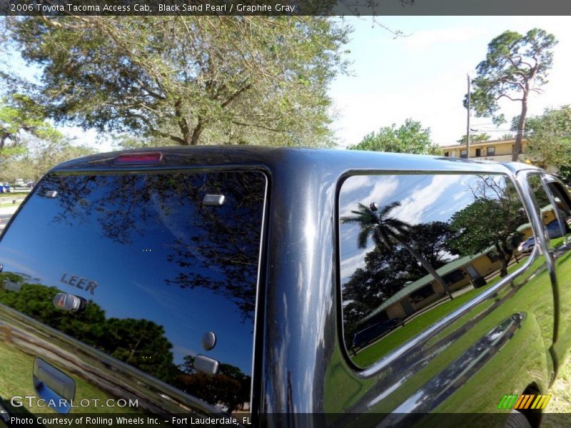 Black Sand Pearl / Graphite Gray 2006 Toyota Tacoma Access Cab