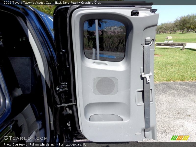 Black Sand Pearl / Graphite Gray 2006 Toyota Tacoma Access Cab