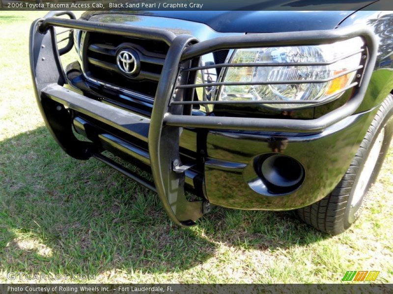 Black Sand Pearl / Graphite Gray 2006 Toyota Tacoma Access Cab