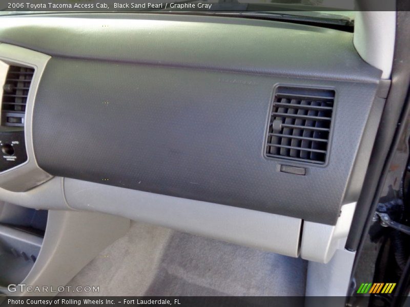 Black Sand Pearl / Graphite Gray 2006 Toyota Tacoma Access Cab