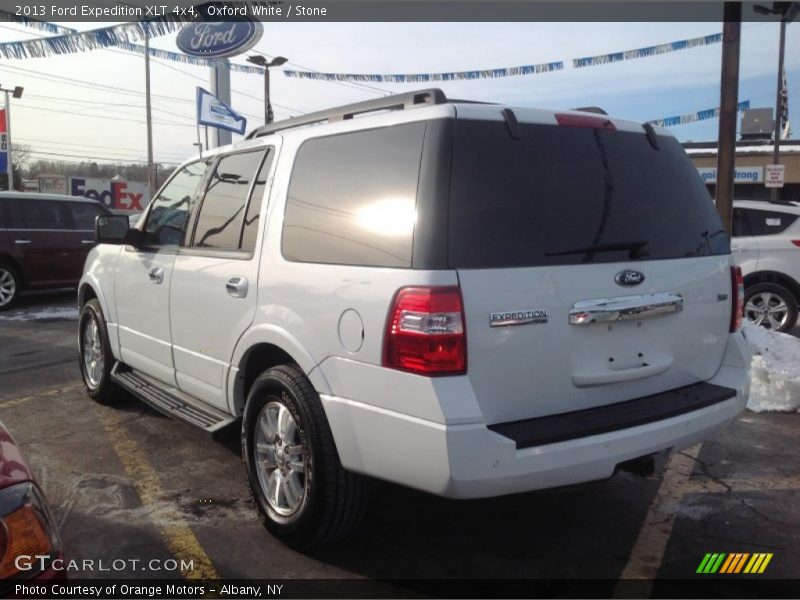 Oxford White / Stone 2013 Ford Expedition XLT 4x4