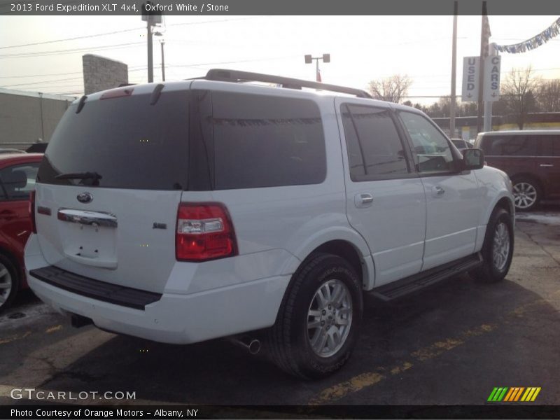 Oxford White / Stone 2013 Ford Expedition XLT 4x4
