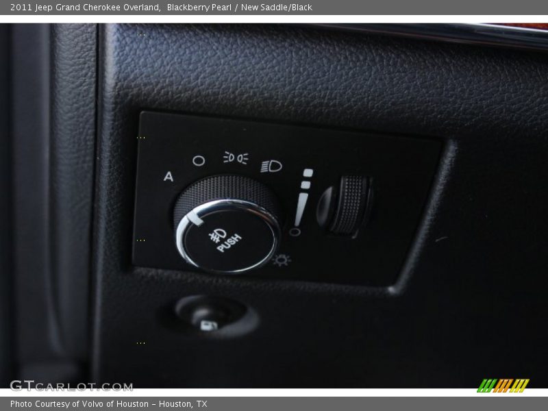 Blackberry Pearl / New Saddle/Black 2011 Jeep Grand Cherokee Overland