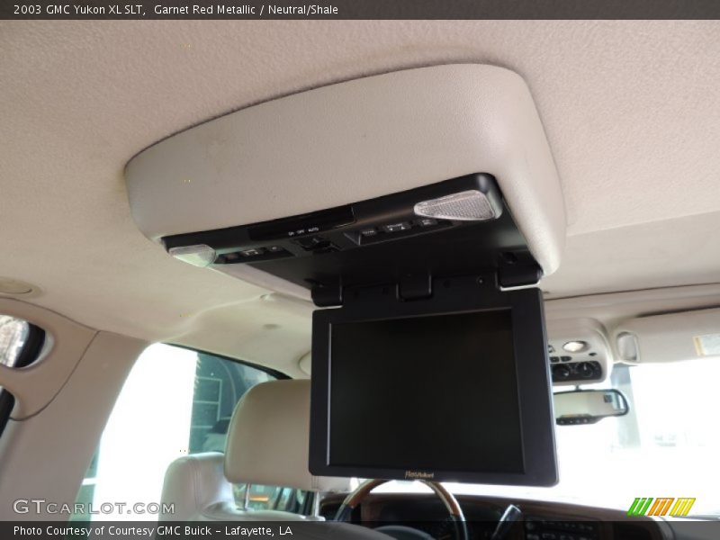 Garnet Red Metallic / Neutral/Shale 2003 GMC Yukon XL SLT