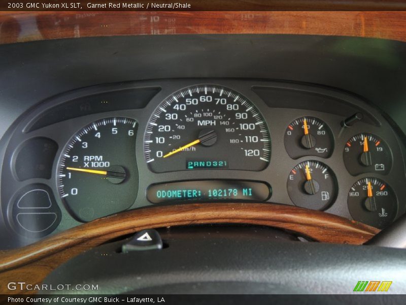 Garnet Red Metallic / Neutral/Shale 2003 GMC Yukon XL SLT