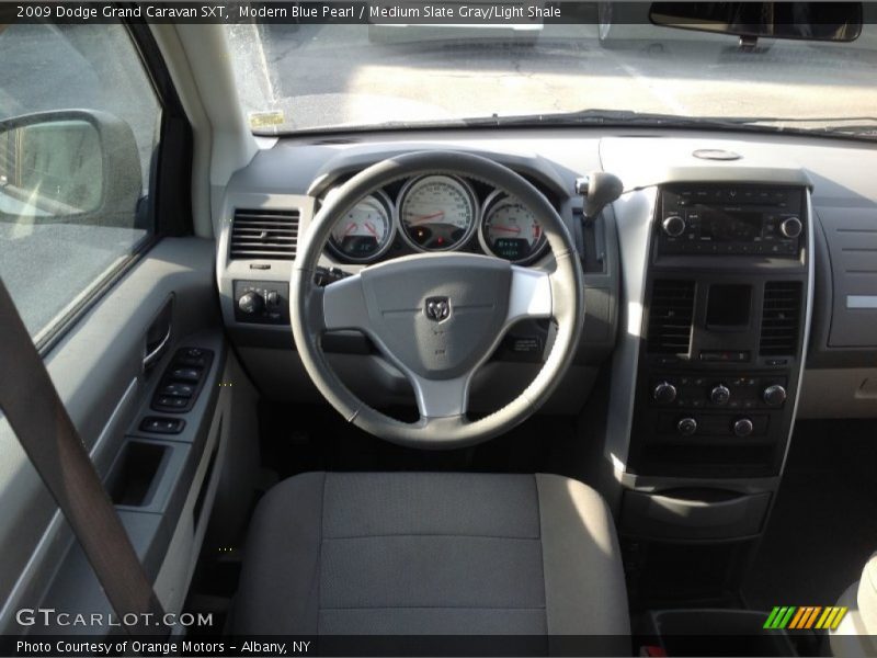 Modern Blue Pearl / Medium Slate Gray/Light Shale 2009 Dodge Grand Caravan SXT