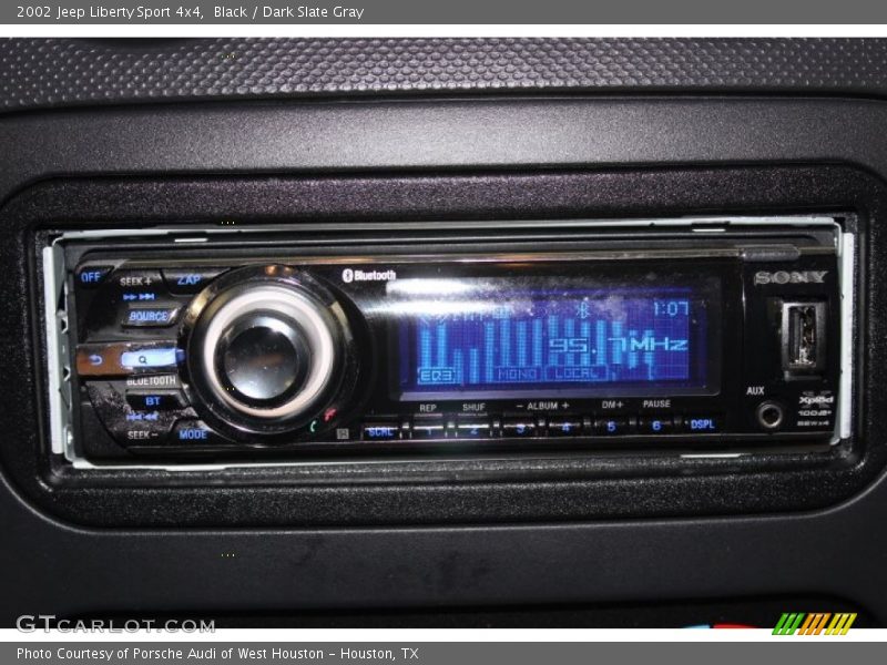 Black / Dark Slate Gray 2002 Jeep Liberty Sport 4x4