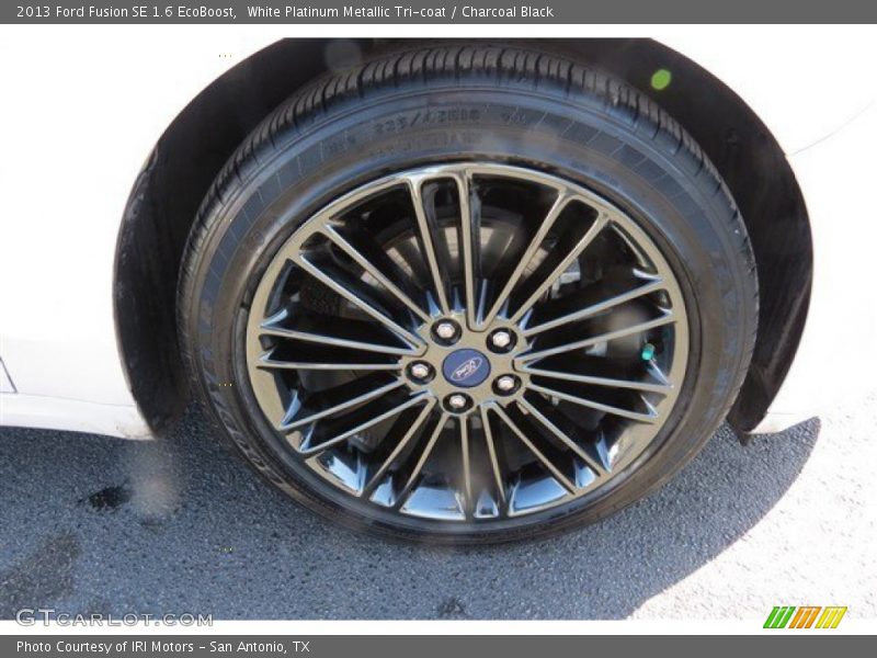 White Platinum Metallic Tri-coat / Charcoal Black 2013 Ford Fusion SE 1.6 EcoBoost