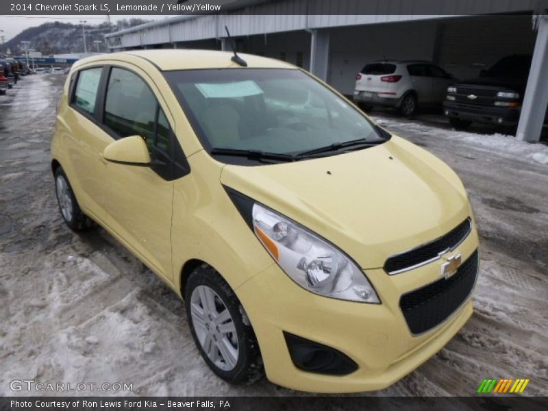 Front 3/4 View of 2014 Spark LS
