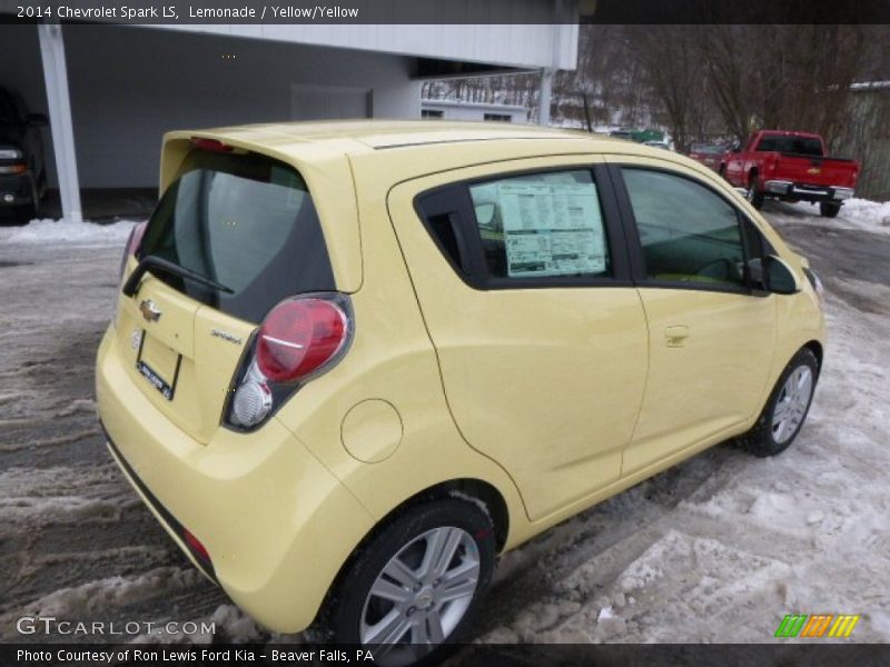 Lemonade / Yellow/Yellow 2014 Chevrolet Spark LS