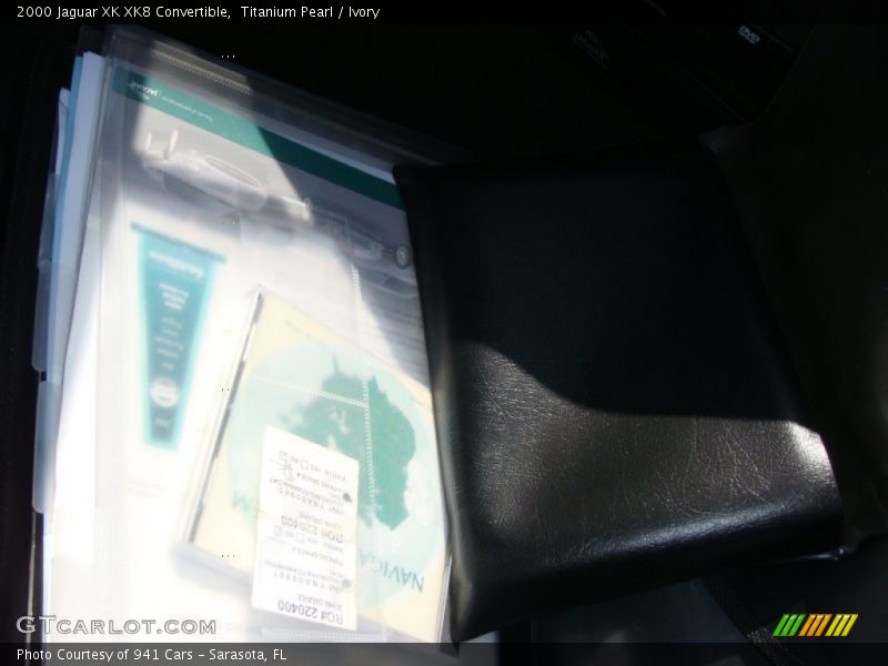 Titanium Pearl / Ivory 2000 Jaguar XK XK8 Convertible