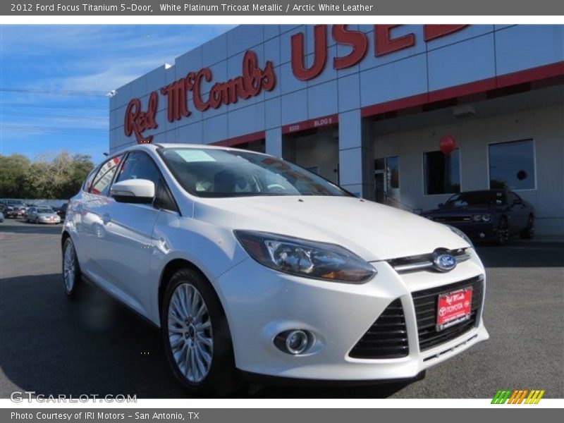 White Platinum Tricoat Metallic / Arctic White Leather 2012 Ford Focus Titanium 5-Door