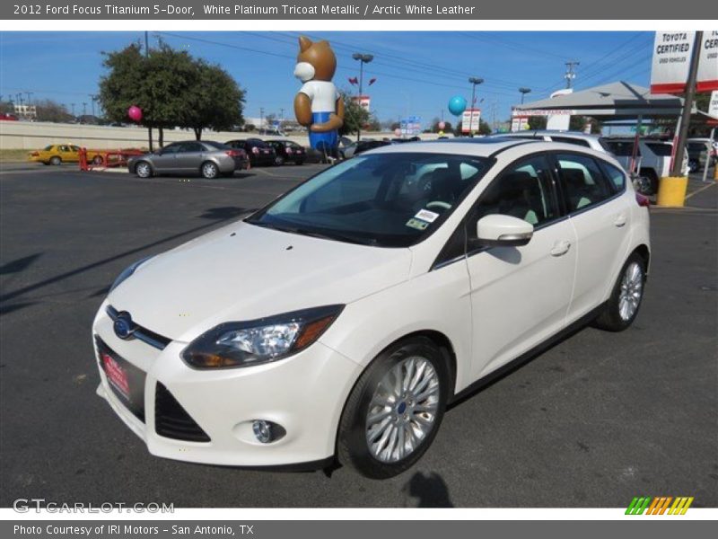 White Platinum Tricoat Metallic / Arctic White Leather 2012 Ford Focus Titanium 5-Door