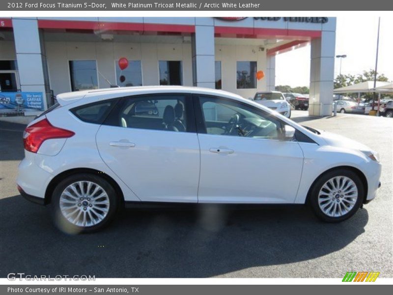 White Platinum Tricoat Metallic / Arctic White Leather 2012 Ford Focus Titanium 5-Door