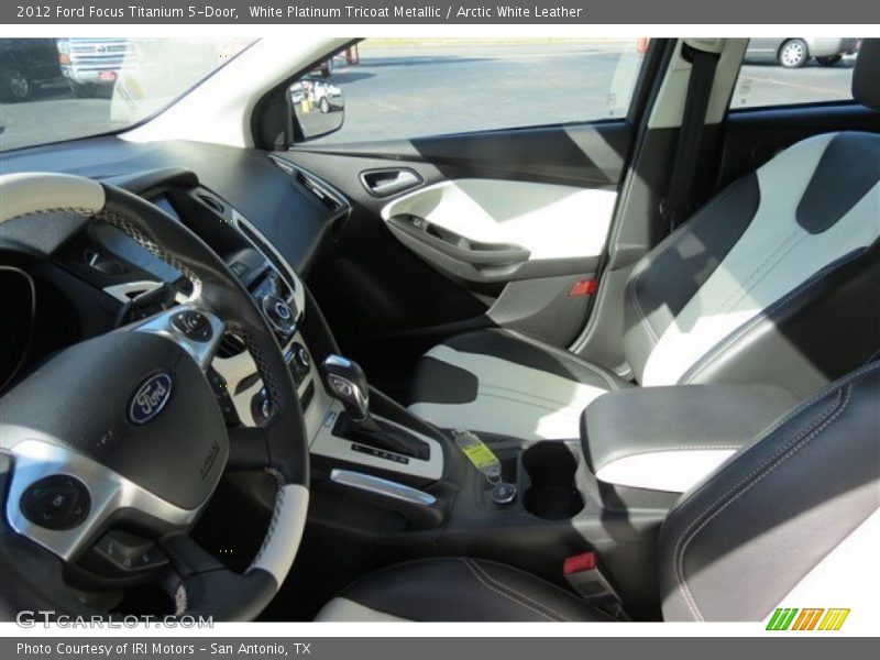 White Platinum Tricoat Metallic / Arctic White Leather 2012 Ford Focus Titanium 5-Door