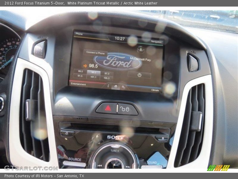 White Platinum Tricoat Metallic / Arctic White Leather 2012 Ford Focus Titanium 5-Door