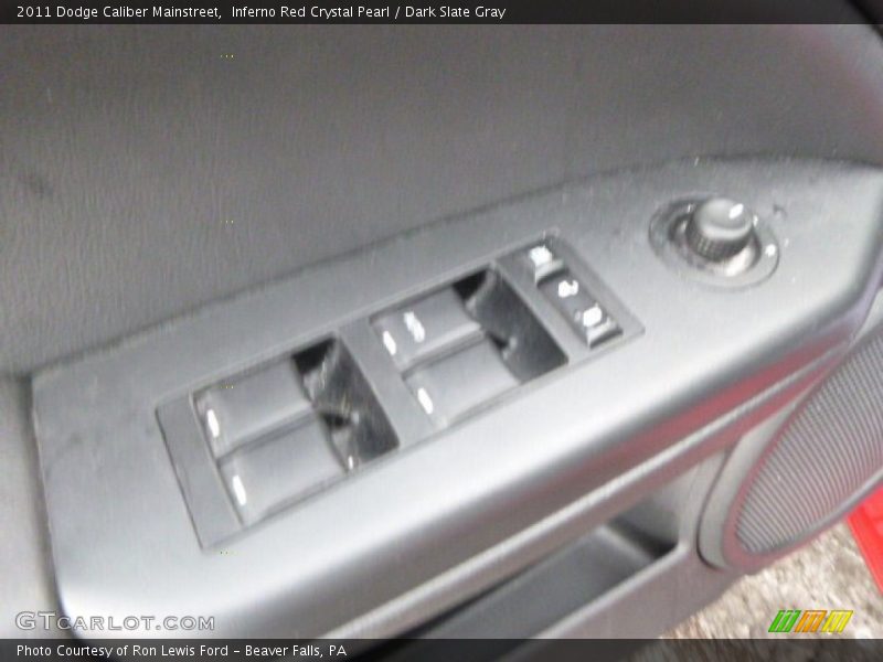 Inferno Red Crystal Pearl / Dark Slate Gray 2011 Dodge Caliber Mainstreet