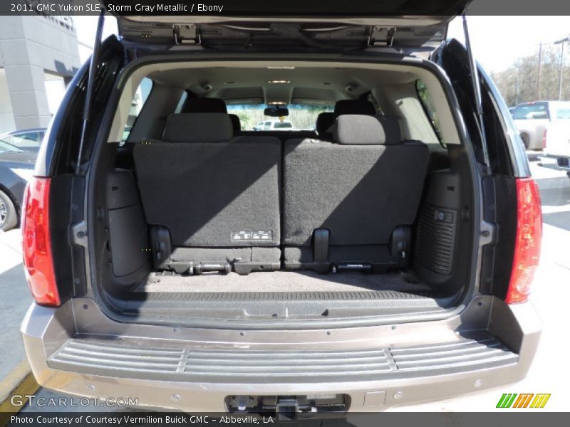 Storm Gray Metallic / Ebony 2011 GMC Yukon SLE