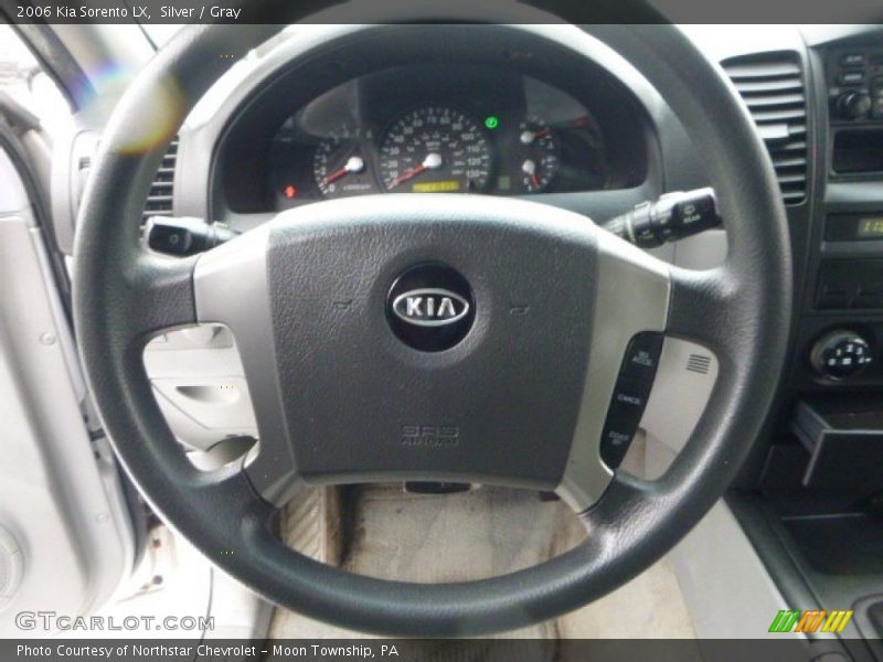 Silver / Gray 2006 Kia Sorento LX