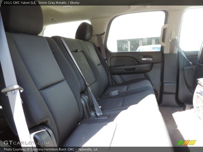 Storm Gray Metallic / Ebony 2011 GMC Yukon SLE