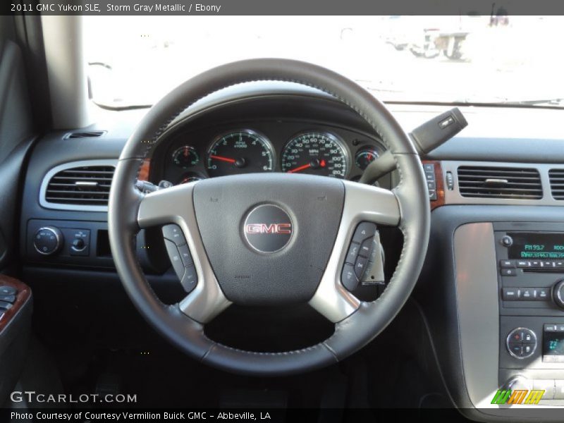 Storm Gray Metallic / Ebony 2011 GMC Yukon SLE