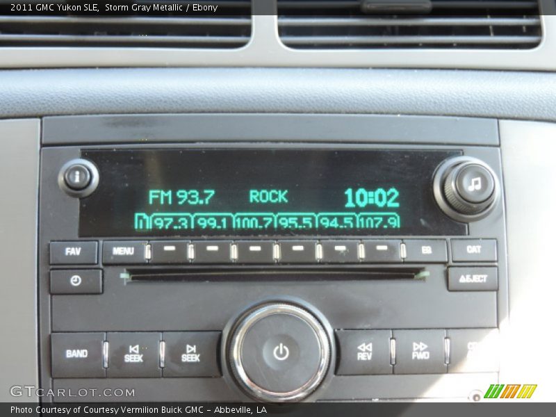 Storm Gray Metallic / Ebony 2011 GMC Yukon SLE