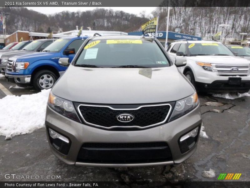 Titanium Silver / Black 2011 Kia Sorento SX V6 AWD