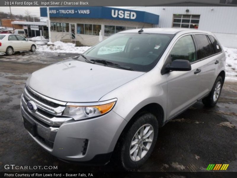 Ingot Silver / Charcoal Black 2014 Ford Edge SE
