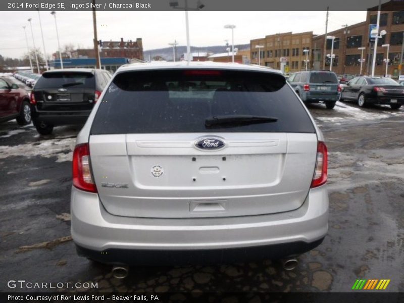 Ingot Silver / Charcoal Black 2014 Ford Edge SE