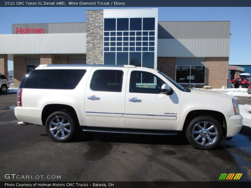 White Diamond Tricoat / Ebony 2010 GMC Yukon XL Denali AWD