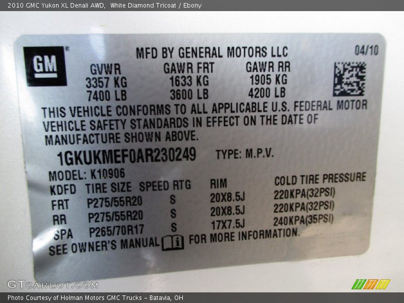 White Diamond Tricoat / Ebony 2010 GMC Yukon XL Denali AWD