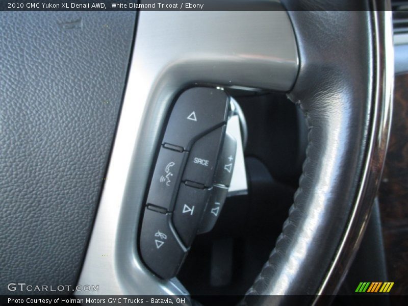 White Diamond Tricoat / Ebony 2010 GMC Yukon XL Denali AWD