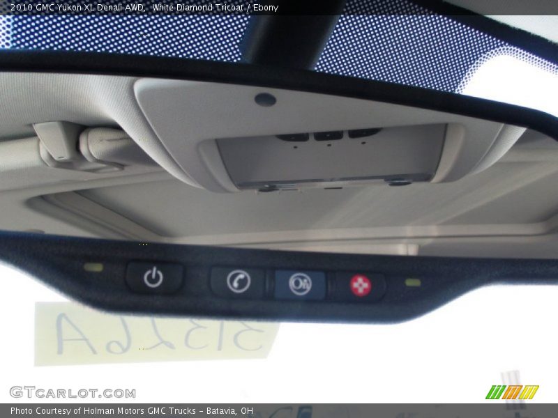 White Diamond Tricoat / Ebony 2010 GMC Yukon XL Denali AWD