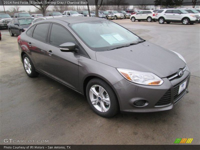 Sterling Gray / Charcoal Black 2014 Ford Focus SE Sedan