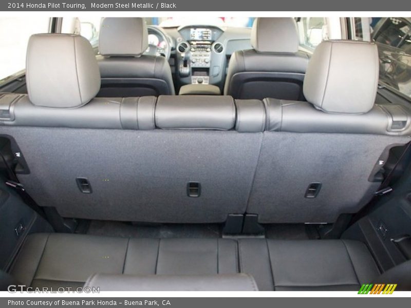 Modern Steel Metallic / Black 2014 Honda Pilot Touring