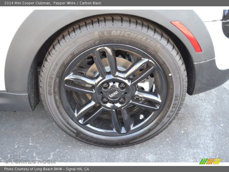 Pepper White / Carbon Black 2014 Mini Cooper Clubman
