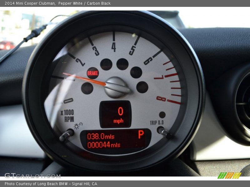 Pepper White / Carbon Black 2014 Mini Cooper Clubman