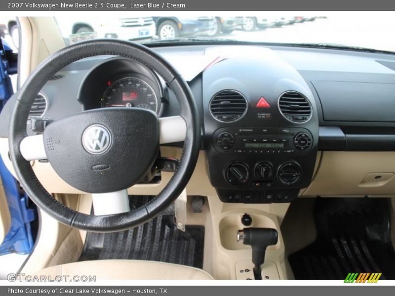 Laser Blue / Cream 2007 Volkswagen New Beetle 2.5 Coupe