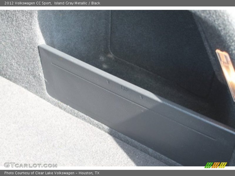 Island Gray Metallic / Black 2012 Volkswagen CC Sport