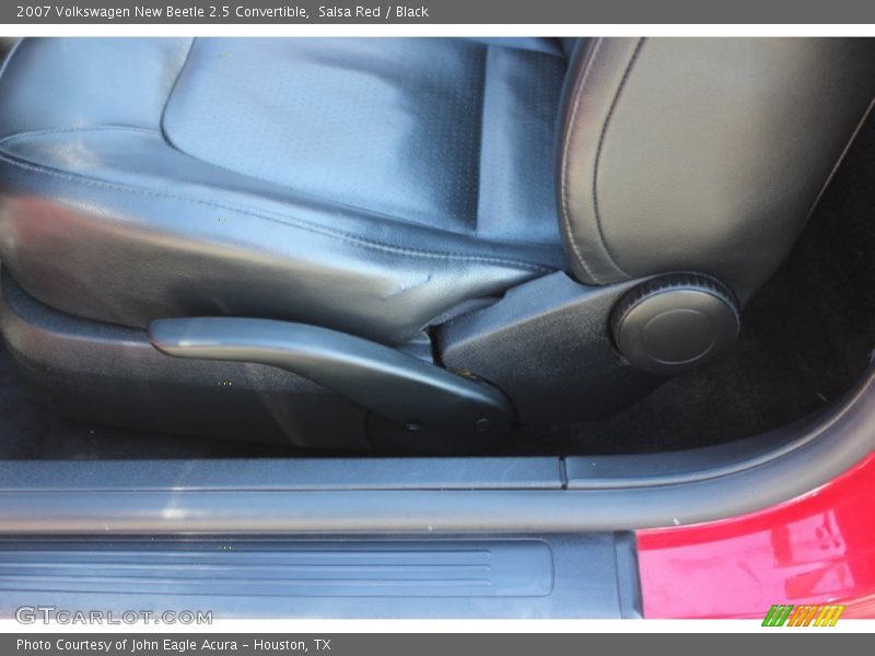 Salsa Red / Black 2007 Volkswagen New Beetle 2.5 Convertible