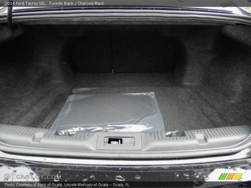 Tuxedo Black / Charcoal Black 2014 Ford Taurus SEL