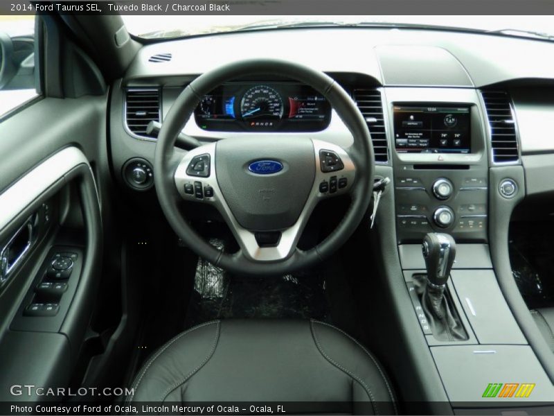 Tuxedo Black / Charcoal Black 2014 Ford Taurus SEL