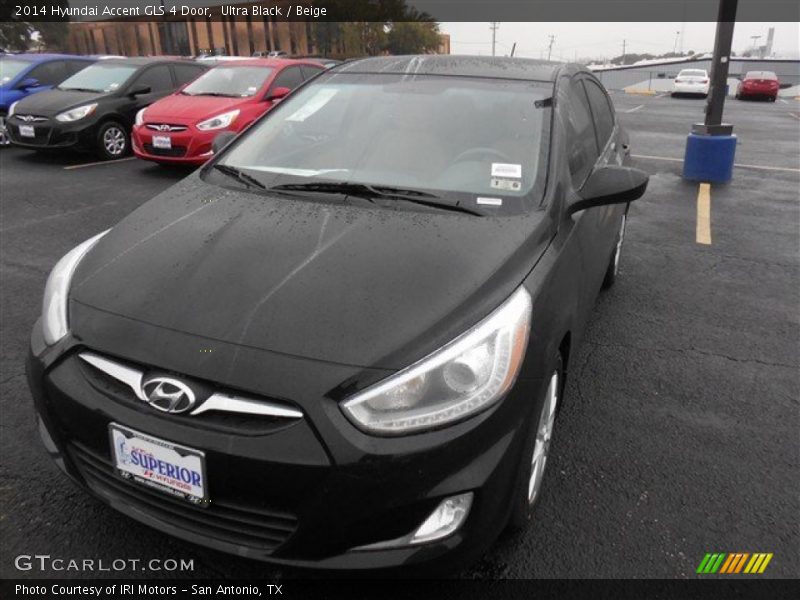 Ultra Black / Beige 2014 Hyundai Accent GLS 4 Door