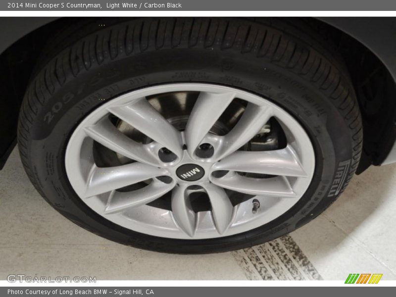 Light White / Carbon Black 2014 Mini Cooper S Countryman