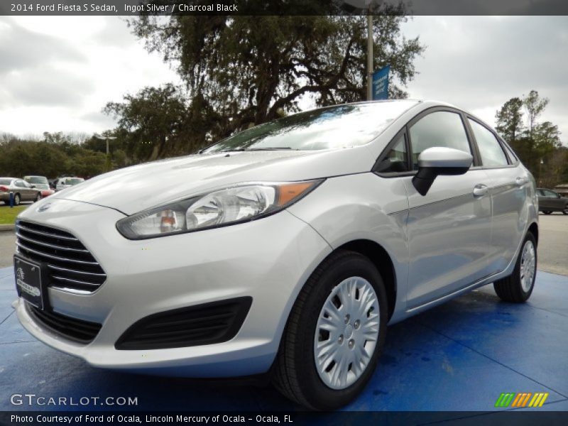 Ingot Silver / Charcoal Black 2014 Ford Fiesta S Sedan